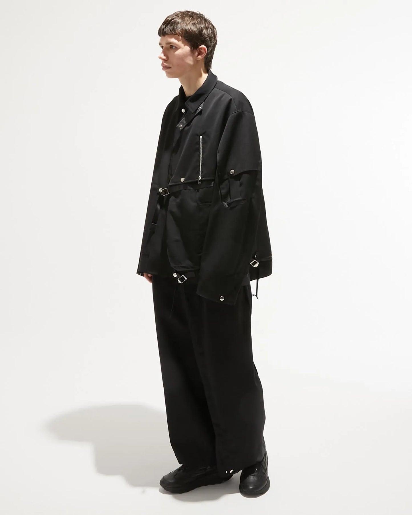 ∠13° GABARDINE WIDE SLACKS BLACK
