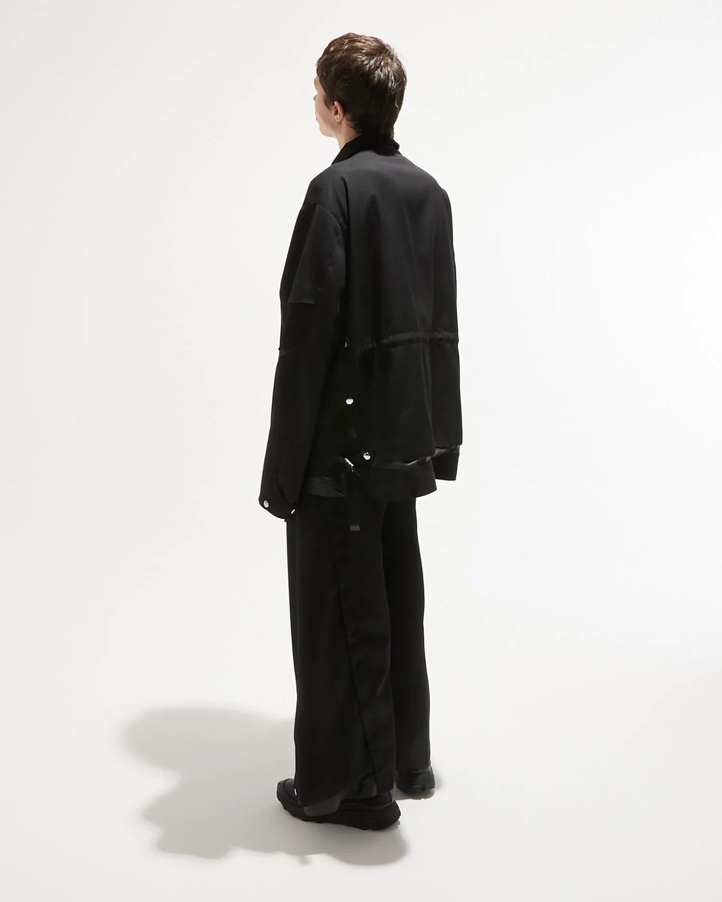 ∠13° GABARDINE WIDE SLACKS BLACK