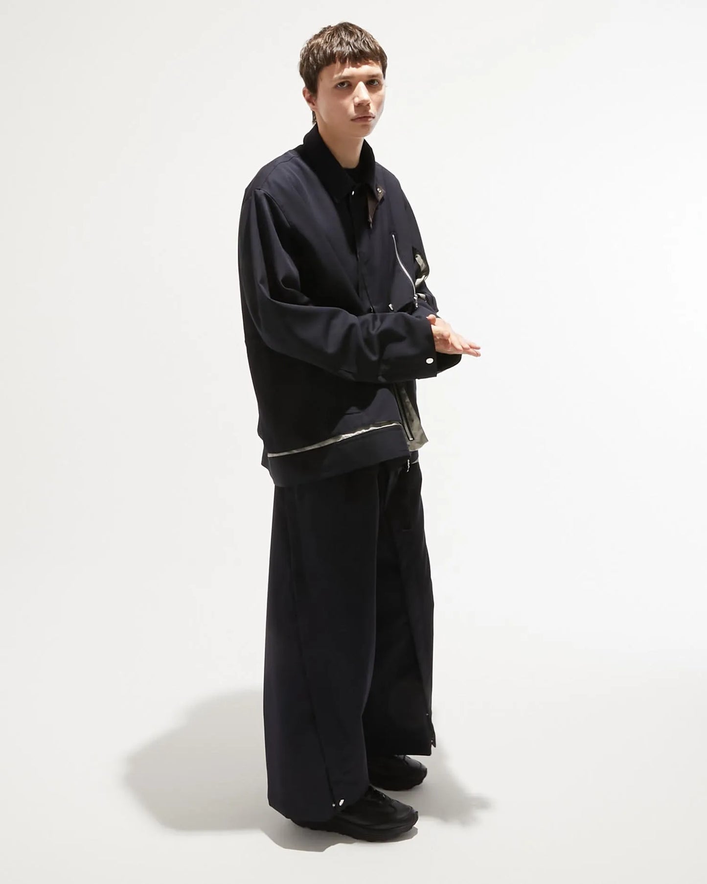 ∠13° GABARDINE WIDE SLACKS NAVY