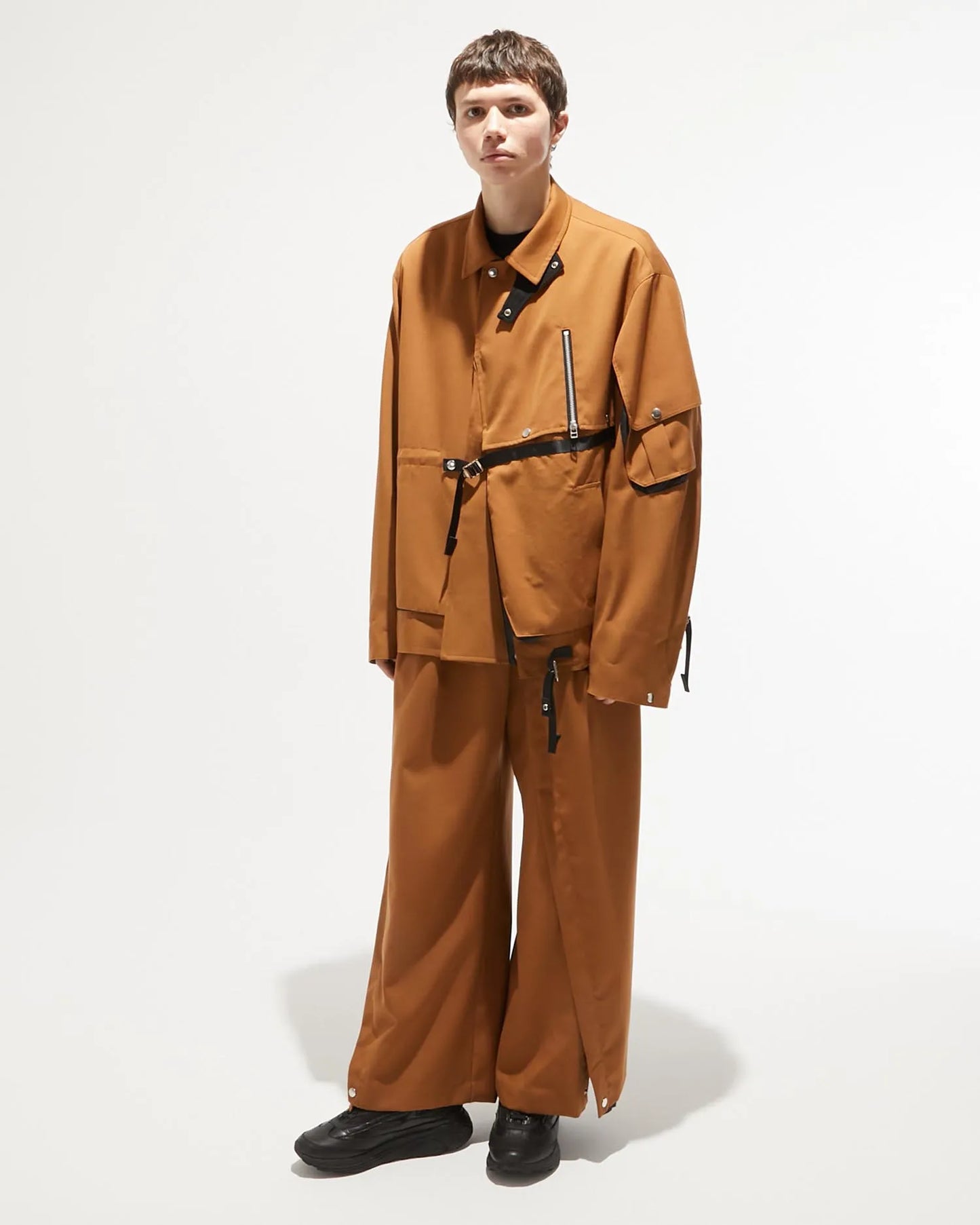 ∠13° GABARDINE WIDE SLACKS YELLOW BROWN