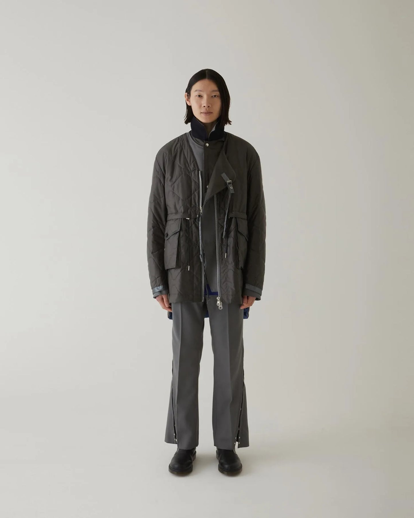 SERGE FLARED SLACKS GREY