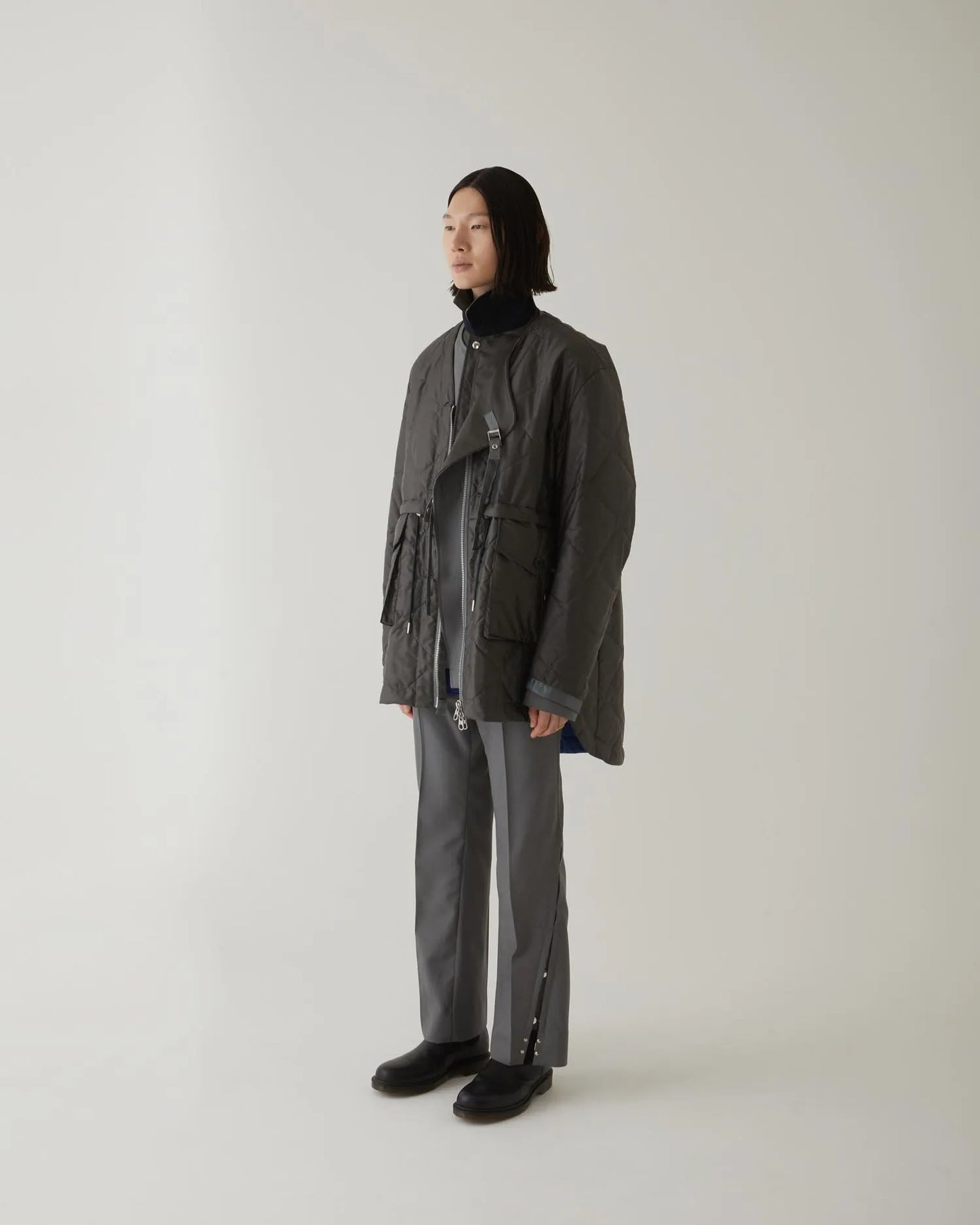 SERGE FLARED SLACKS GREY