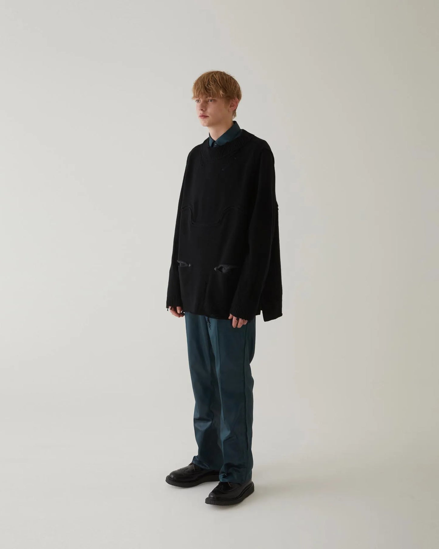 WESTERN DAMAGE KNIT BLACK
