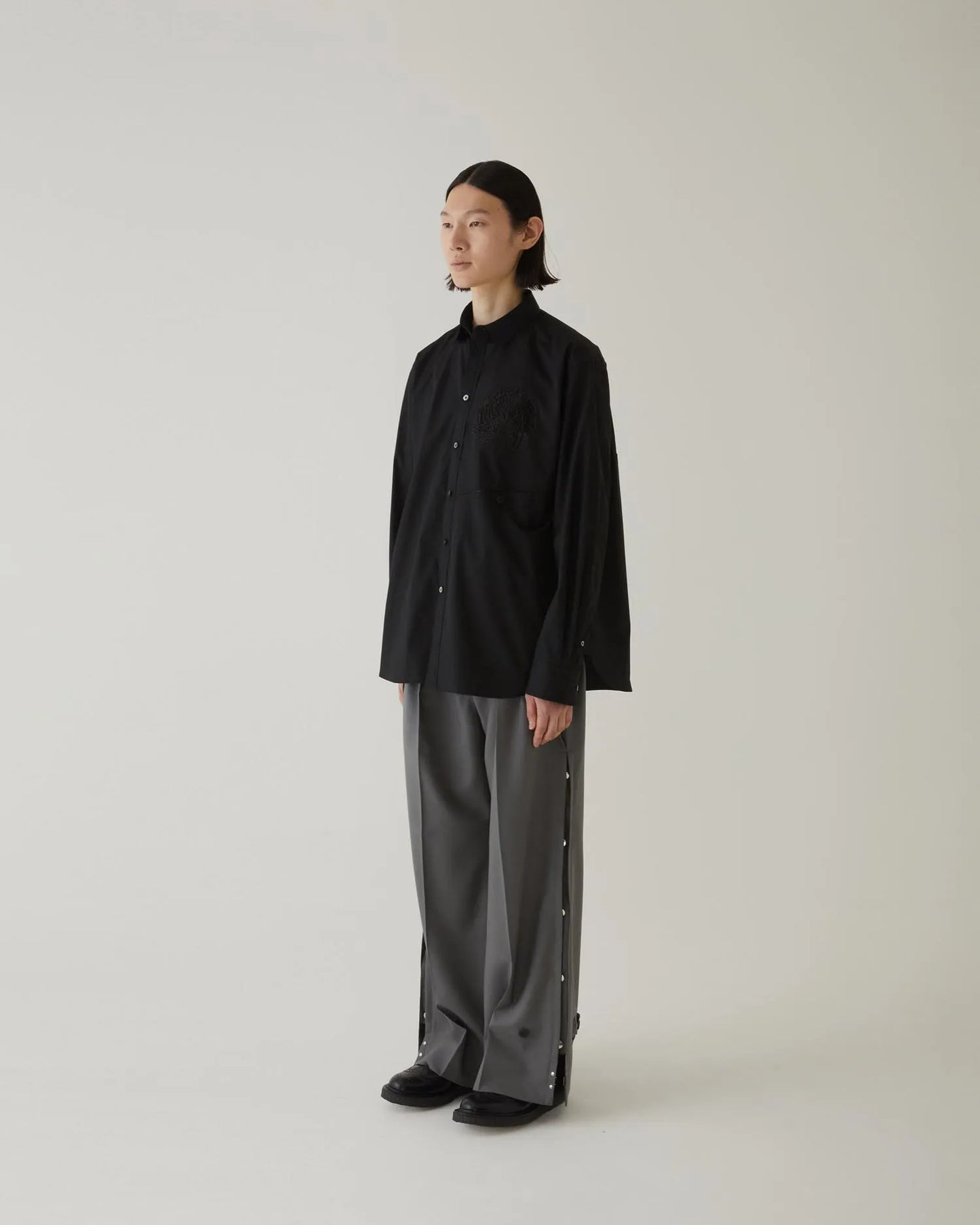 EMBROIDERY SHIRT BLACK
