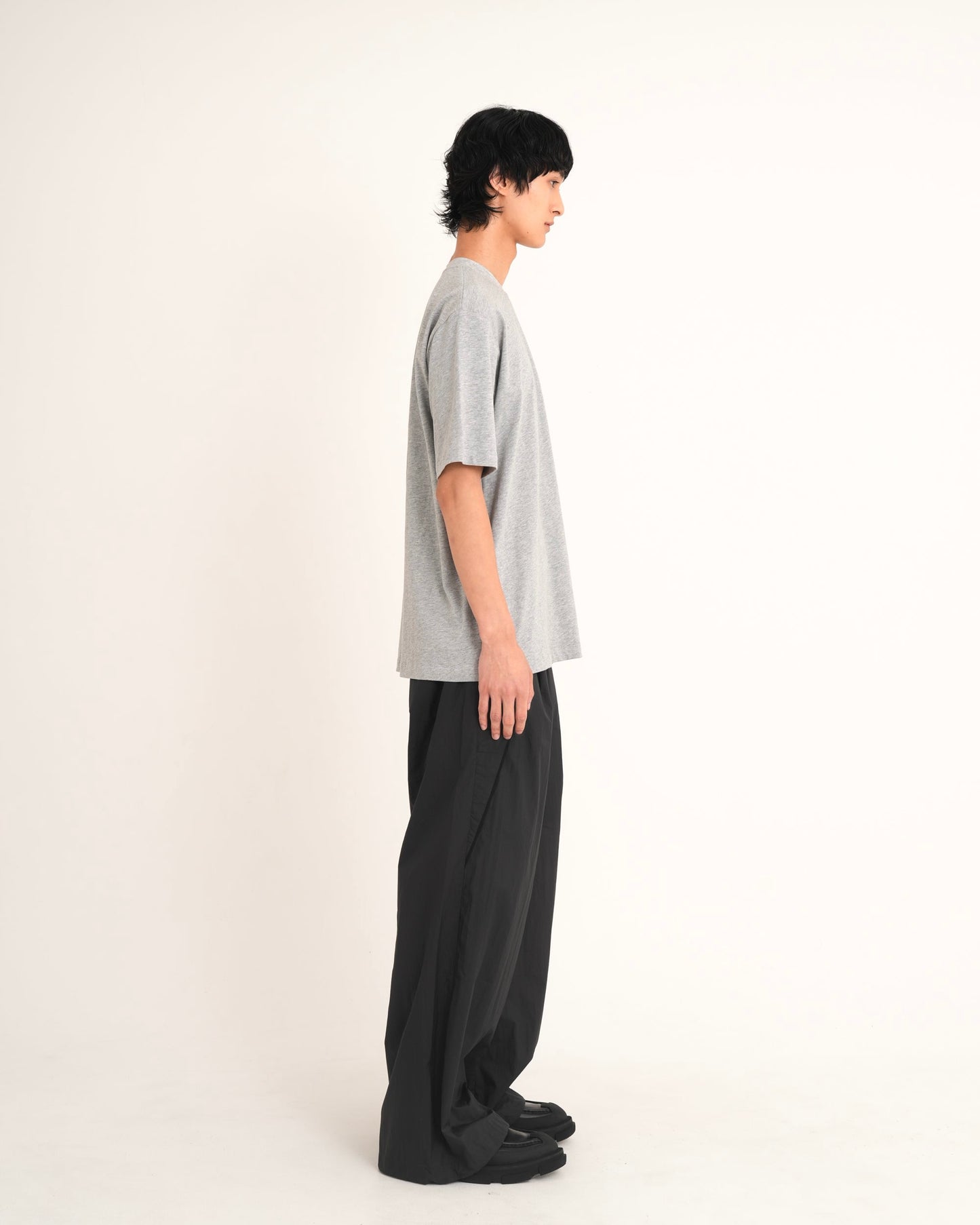 SIDE SEAM POCKET T-SHIRT GREY