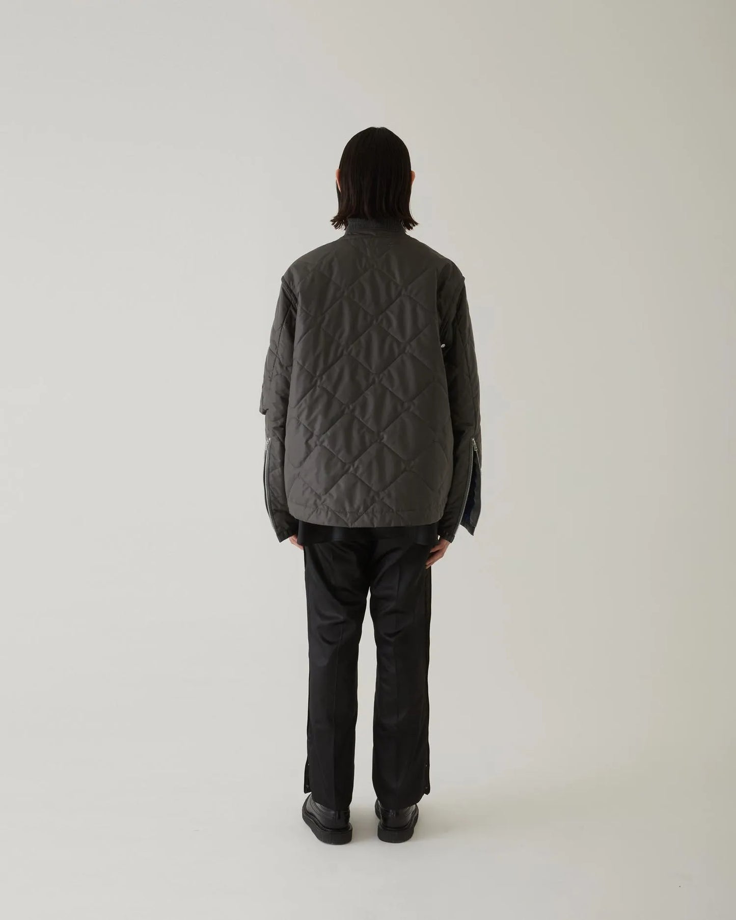 LEATHER SATIN QUILTING JERKIN BLOUSON GREY