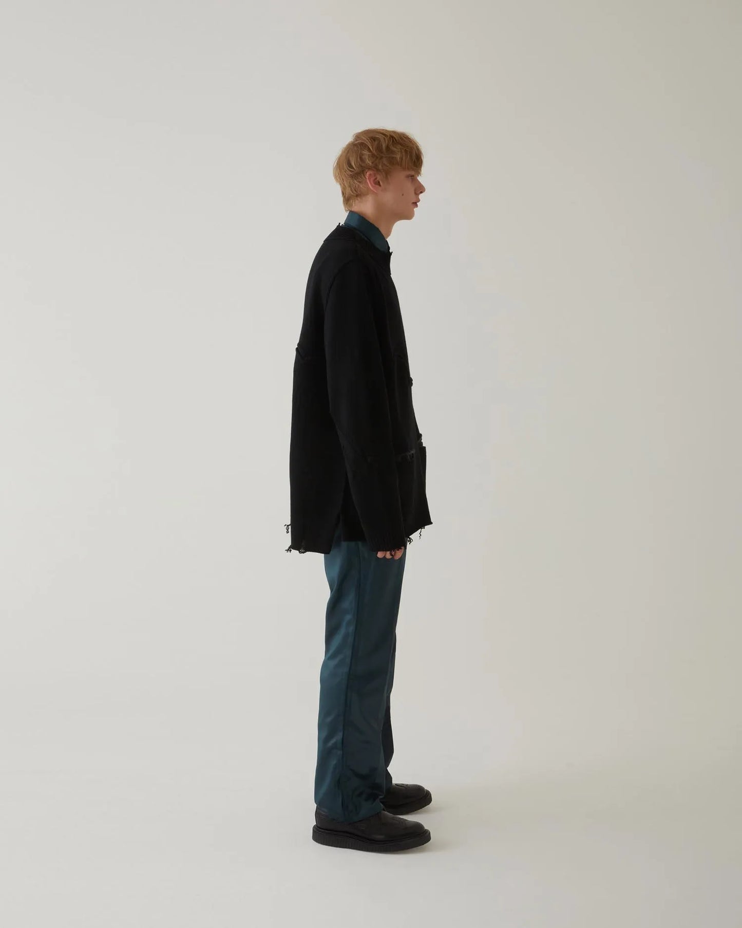 WESTERN DAMAGE KNIT BLACK