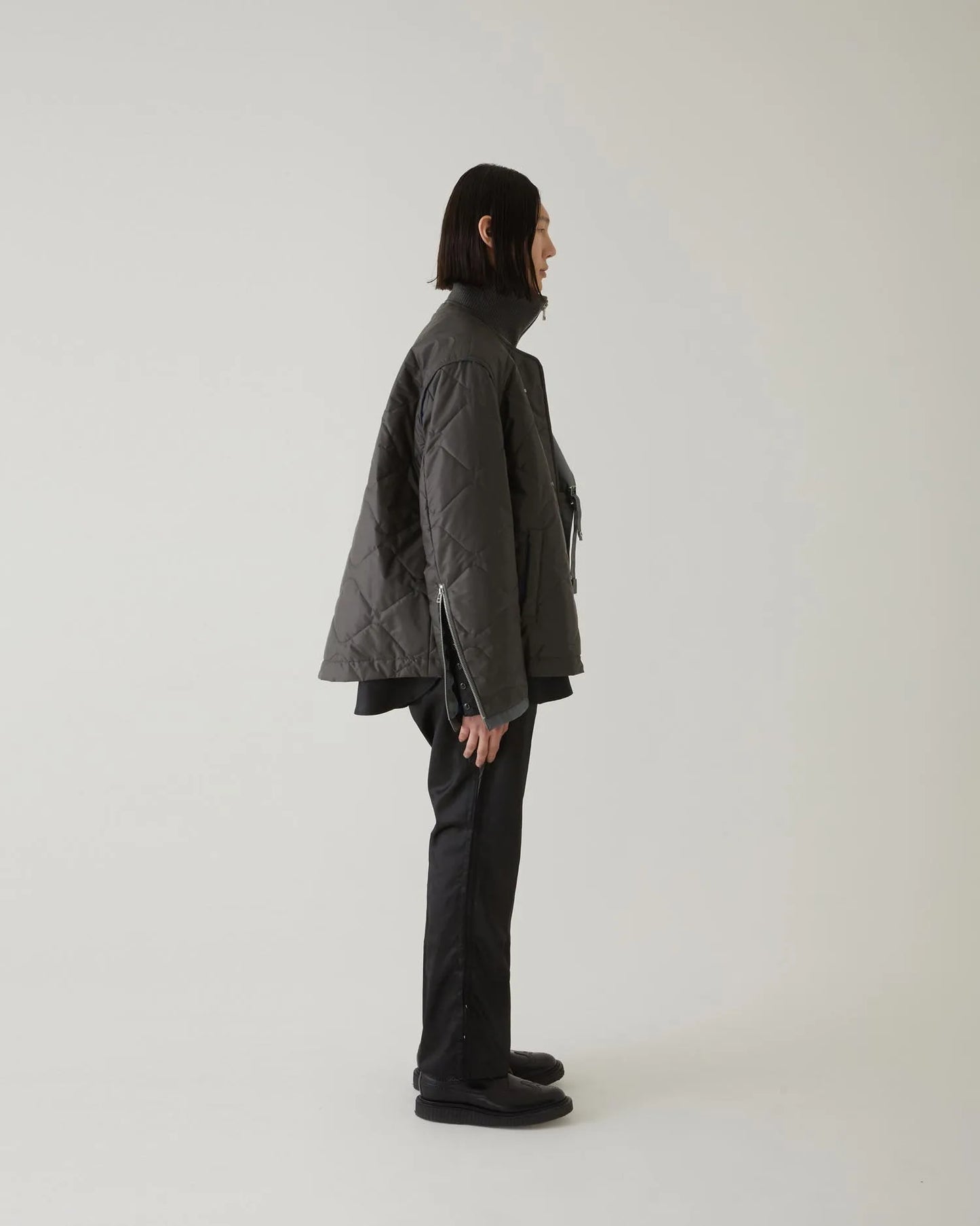 LEATHER SATIN QUILTING JERKIN BLOUSON GREY