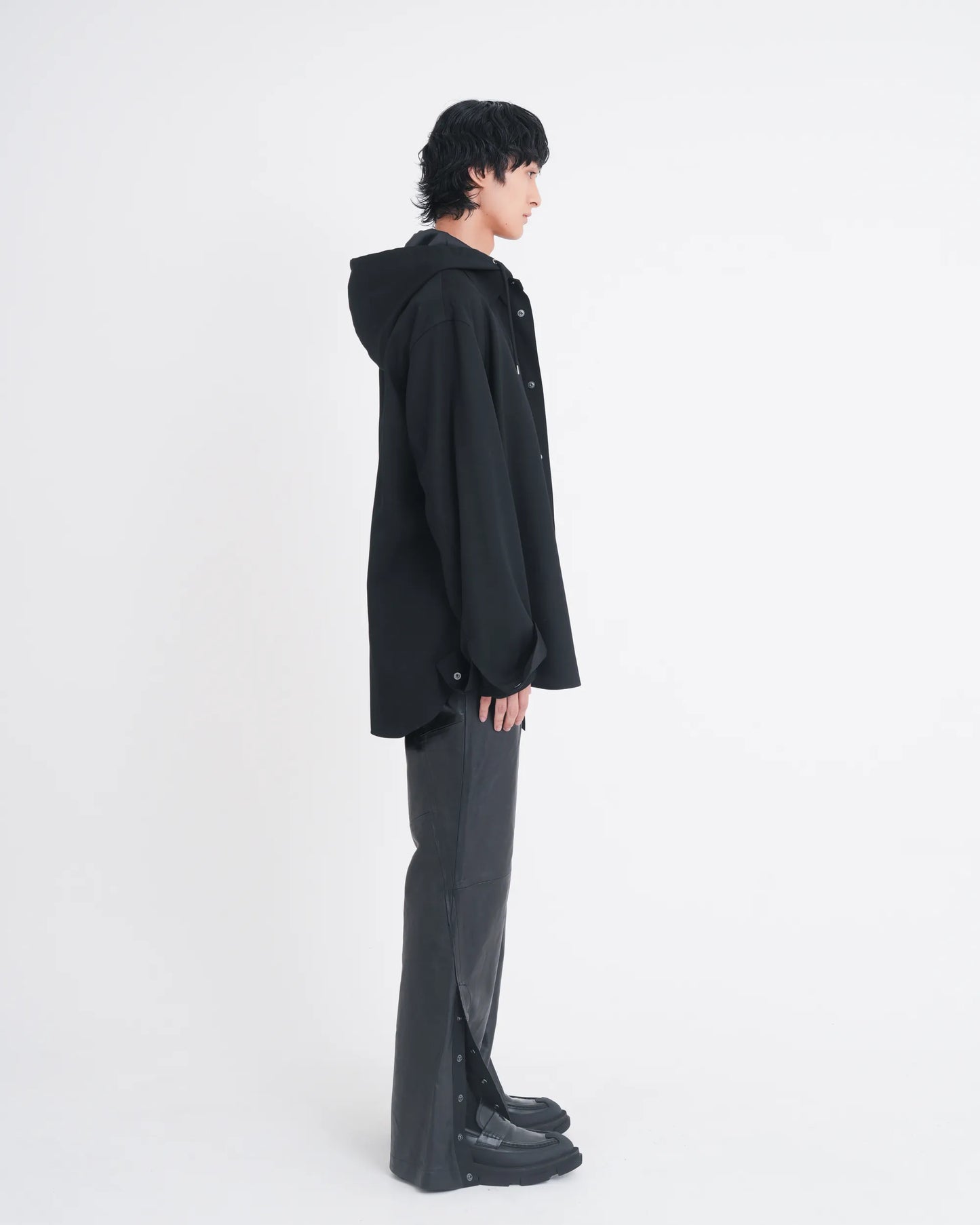 ∠12+1° PANEL LEATHER PANTS BLACK