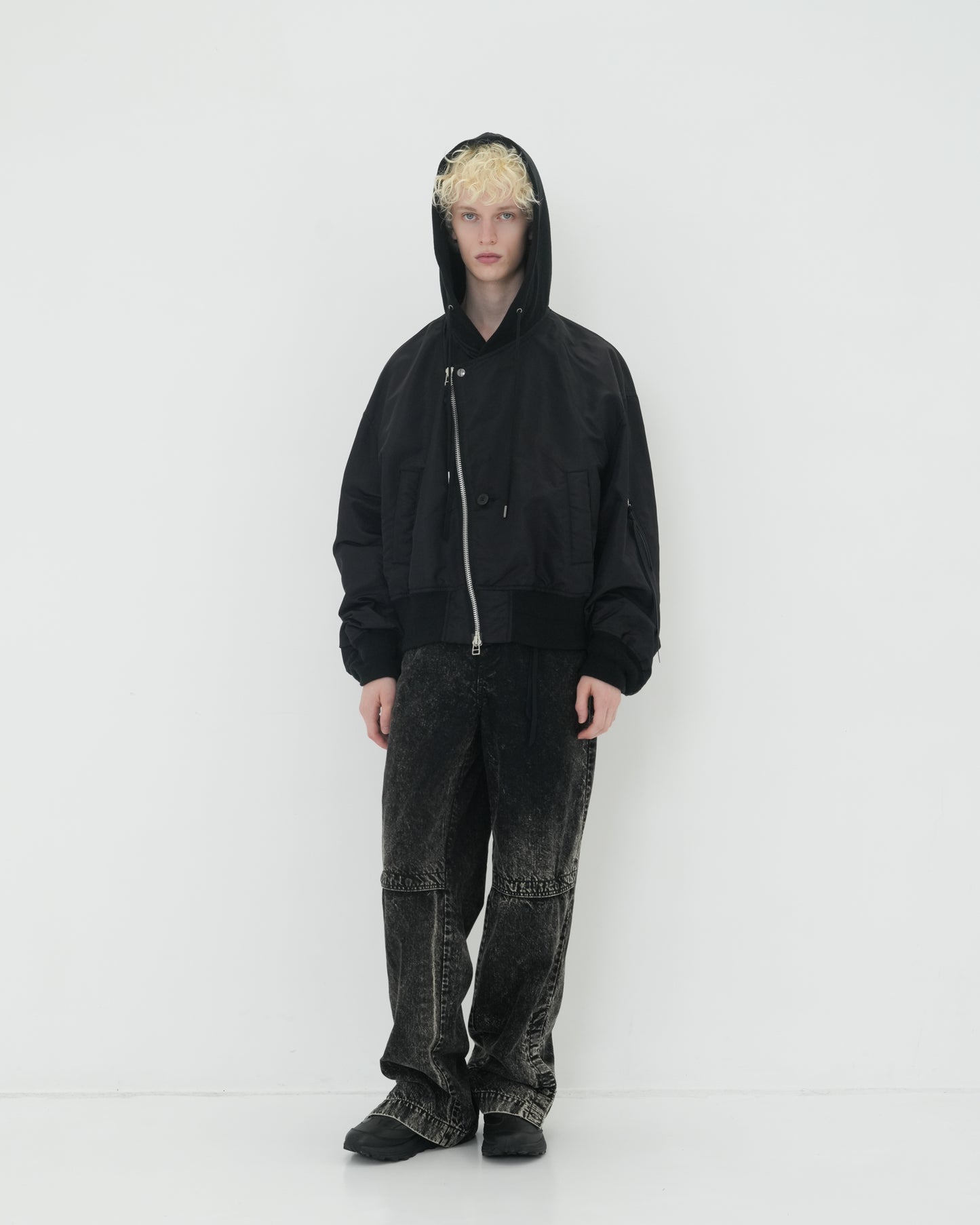 NOTCHED LAPEL HOOD MA-1 BLACK