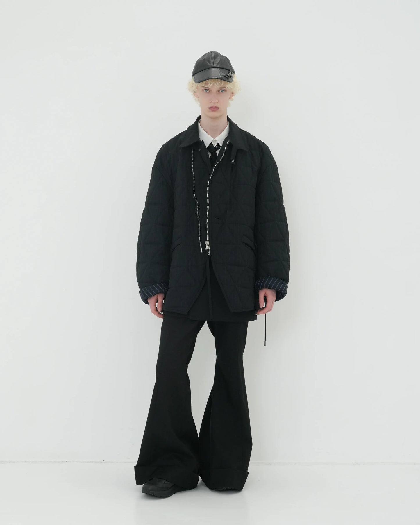 CHALK STRIPE QUILTING JACKET BLACK