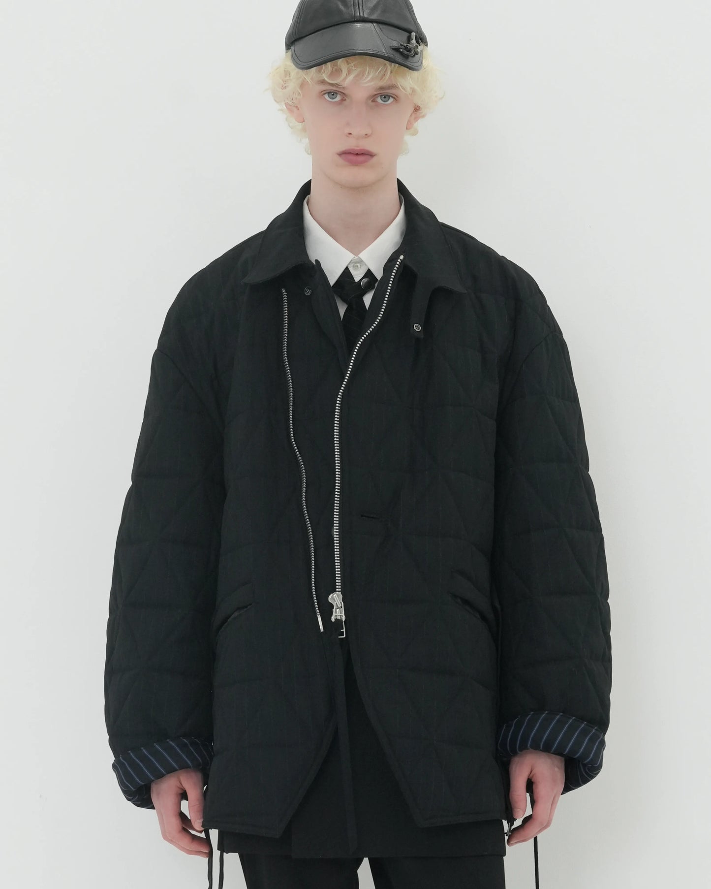 CHALK STRIPE QUILTING JACKET BLACK