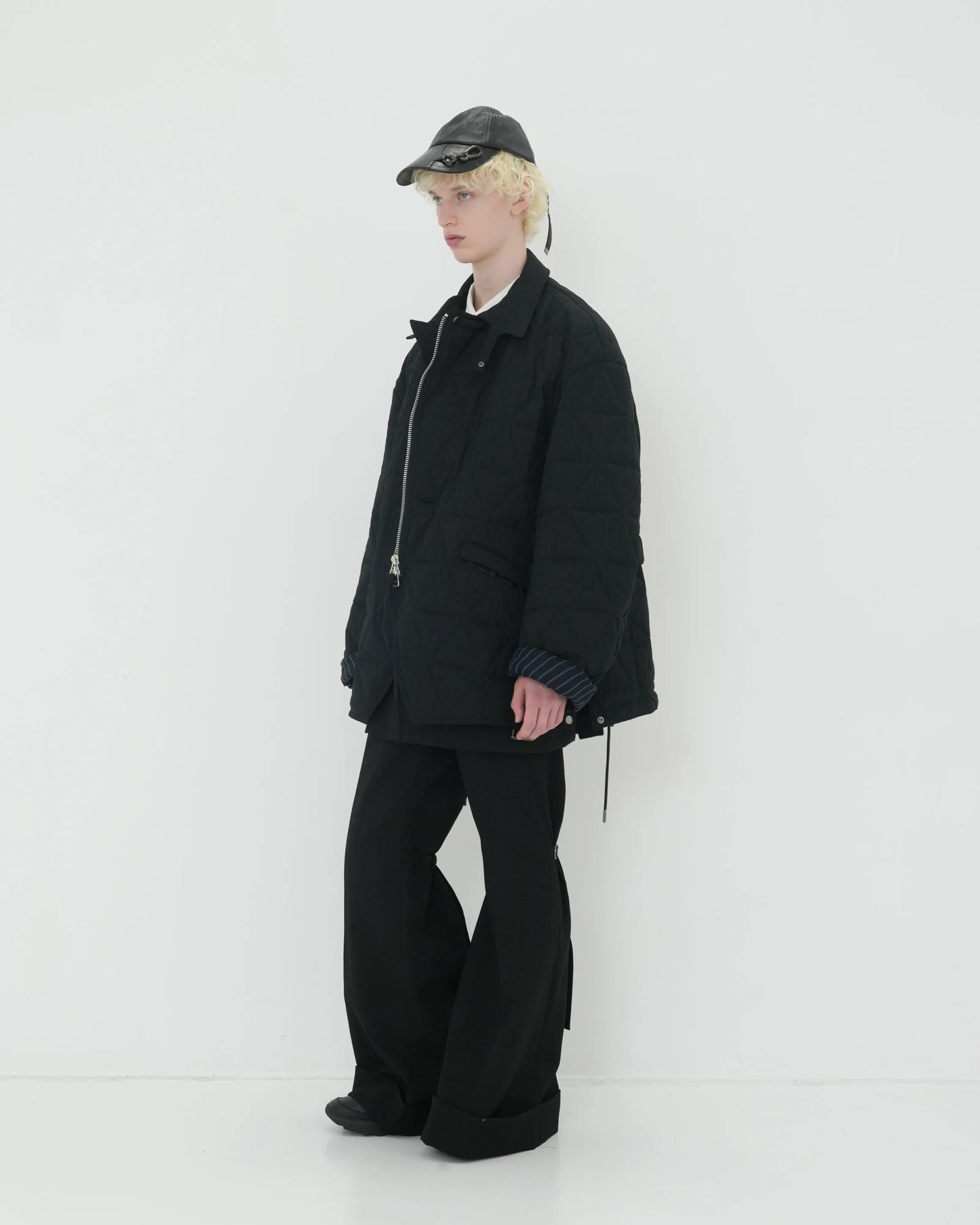 CHALK STRIPE QUILTING JACKET BLACK