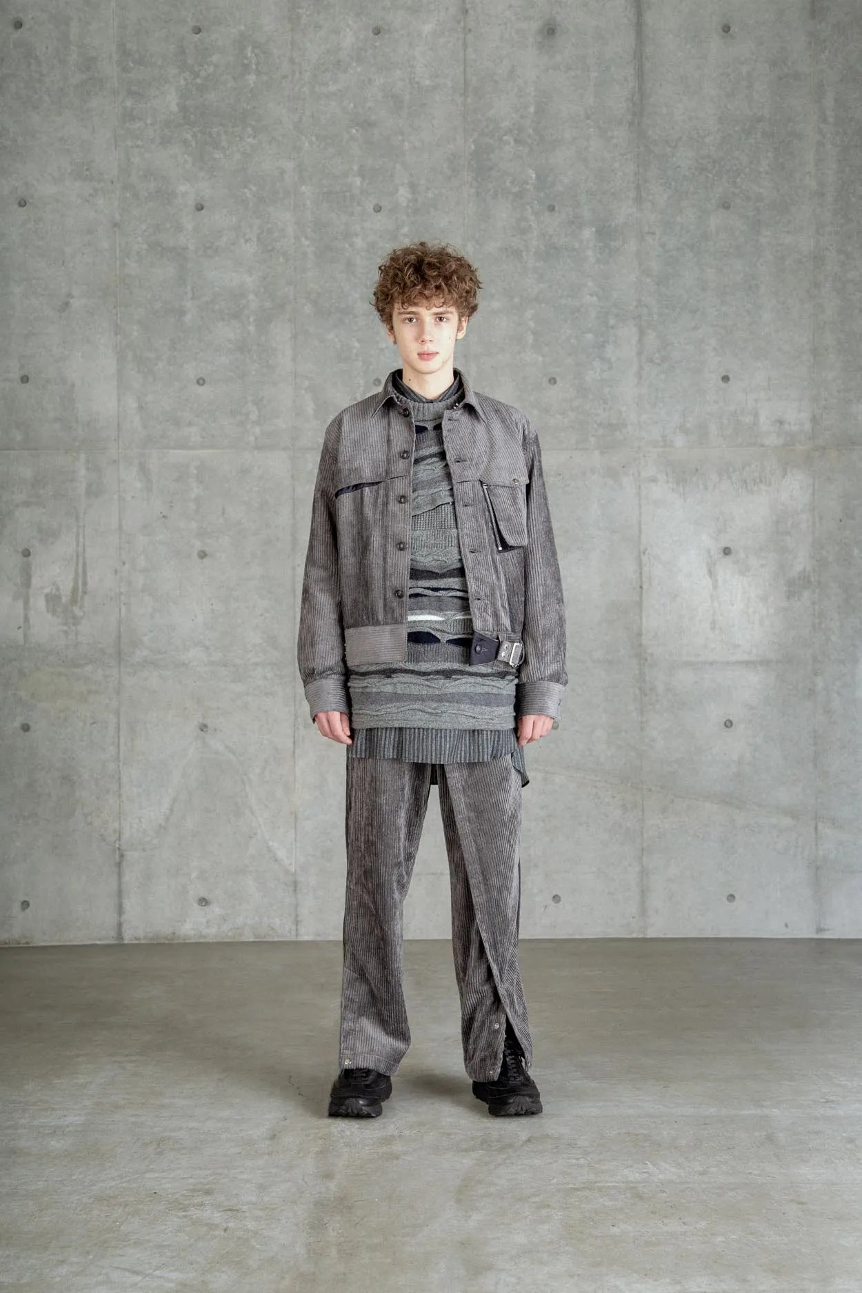 ∠13° CORDUROY JACKET GREY