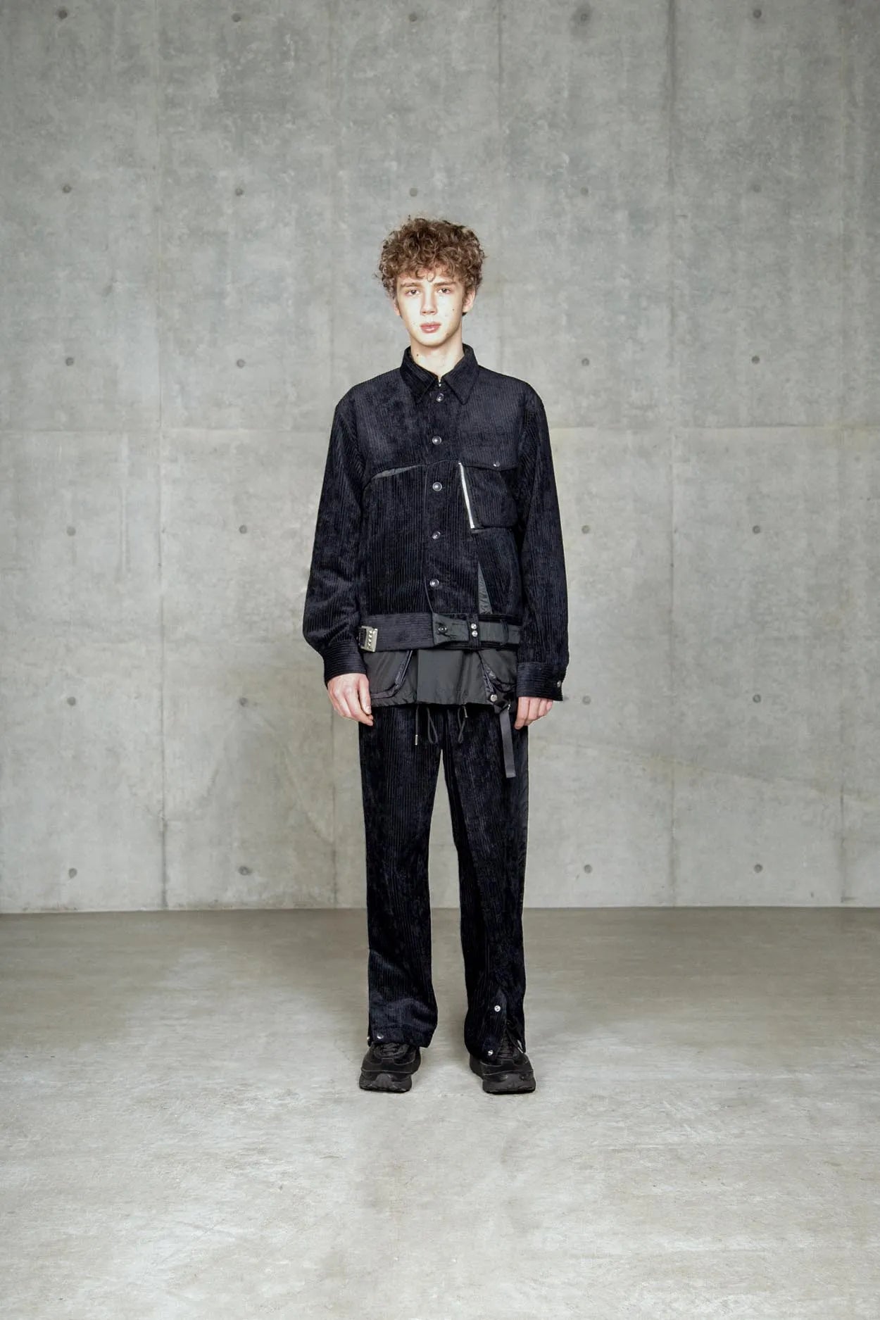 ∠13° CORDUROY JACKET BLACK GREY