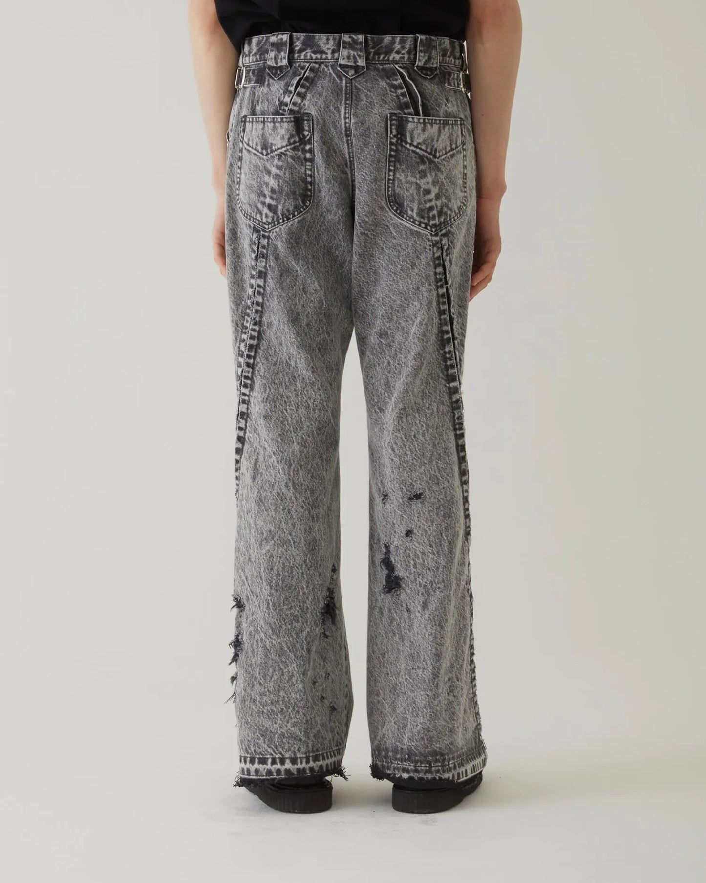 CRACKS BLEACH FLARED DENIM PANTS BLACK