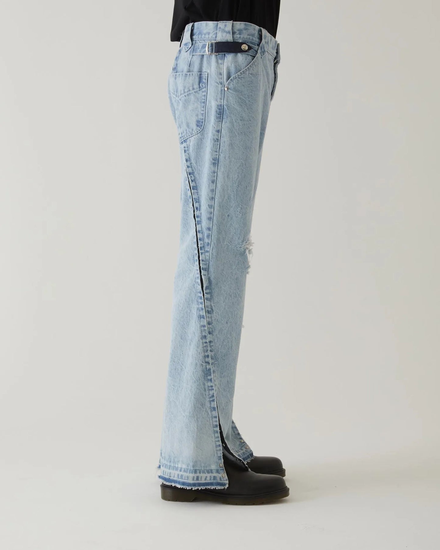 CRACKS BLEACH FLARED DENIM PANTS INDIGO