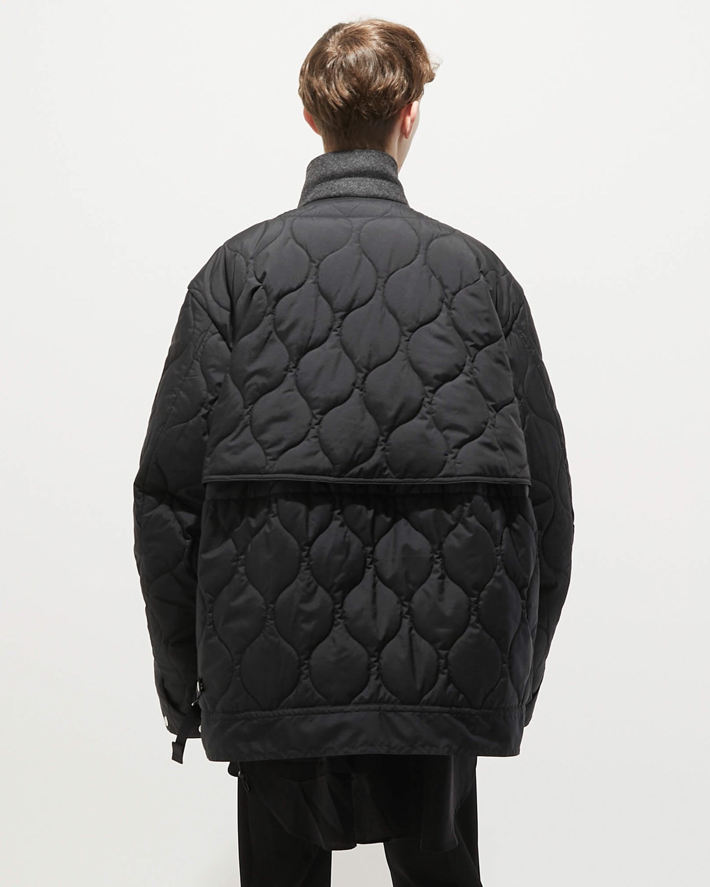 QUILTING MAGAZINE VEST LINER BLACK