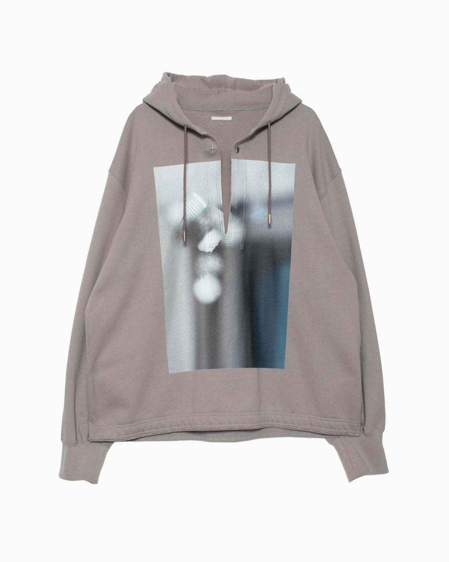 GRAPES BY THE WINDOW SLIT HOODIE GREY