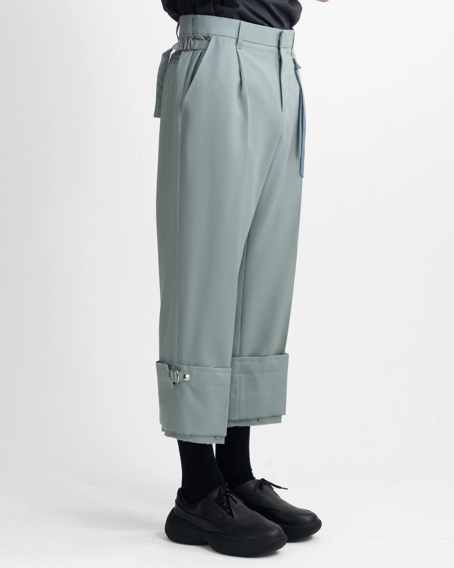 SEP. CROPPED SLACKS SKY BLUE