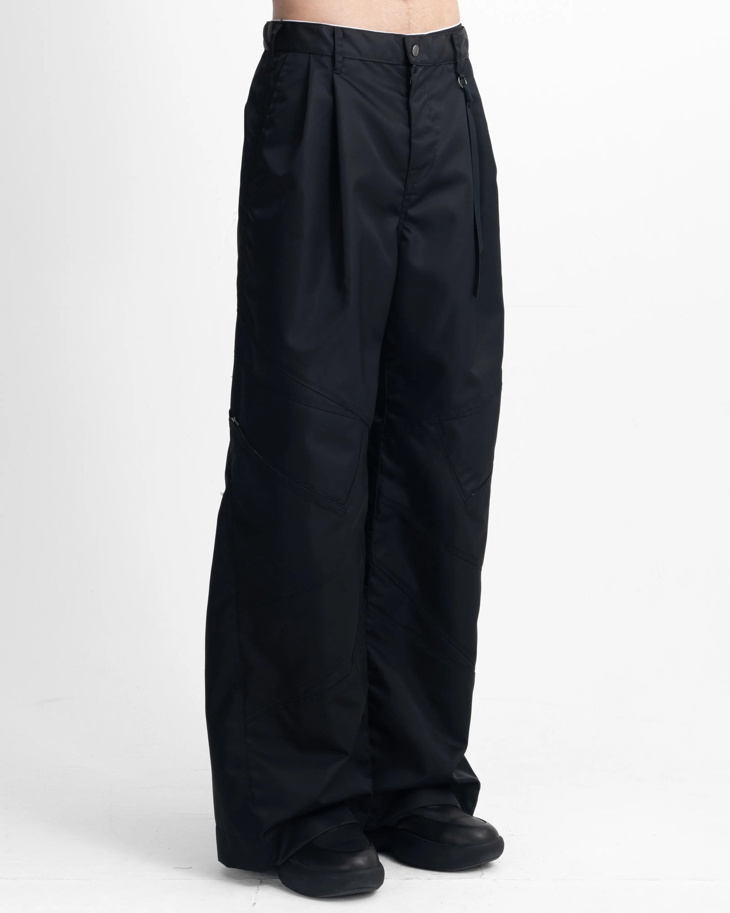 NYLON TRACK PANTS BLACK