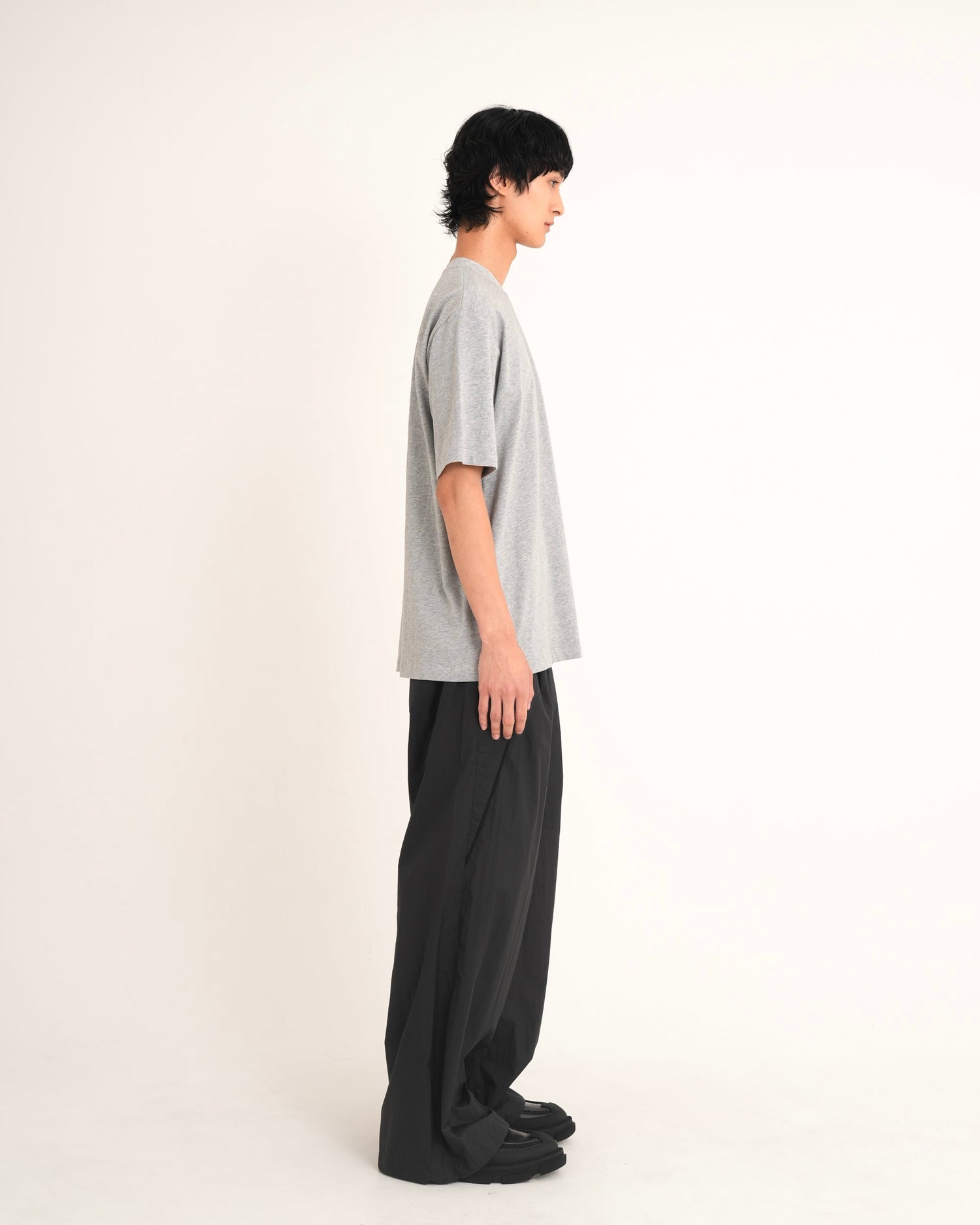 SIDE SEAM POCKET T-SHIRT GREY