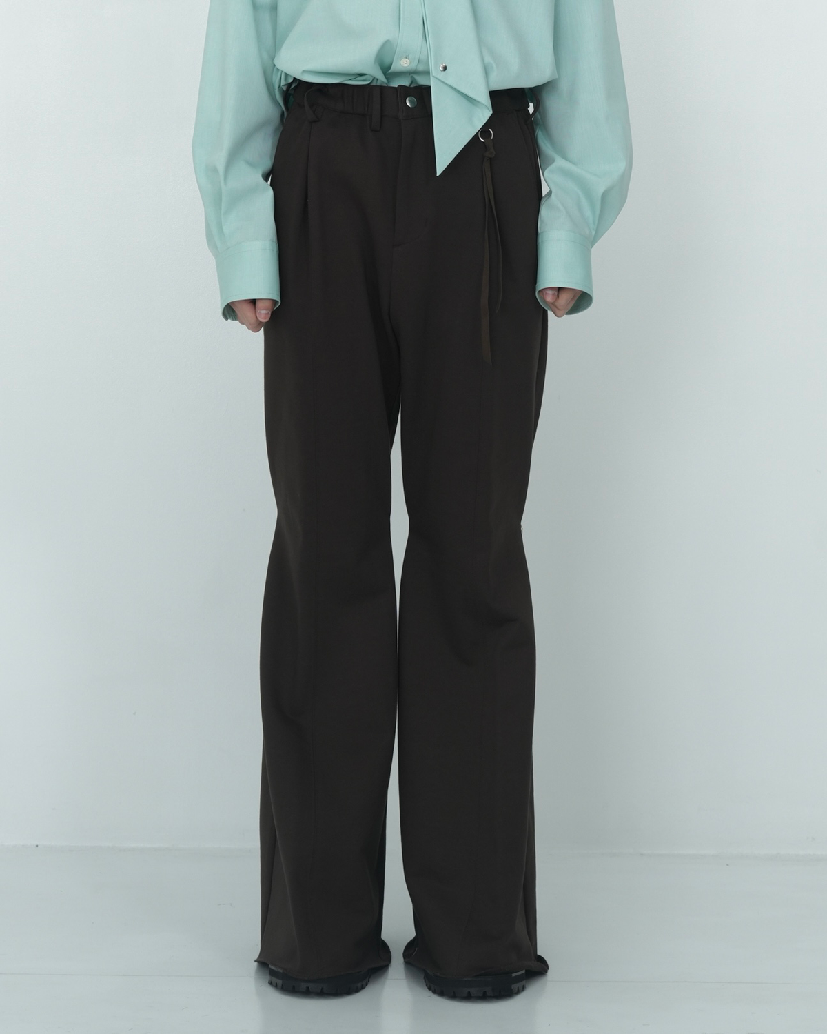 GAITER SWEAT PANTS BROWN