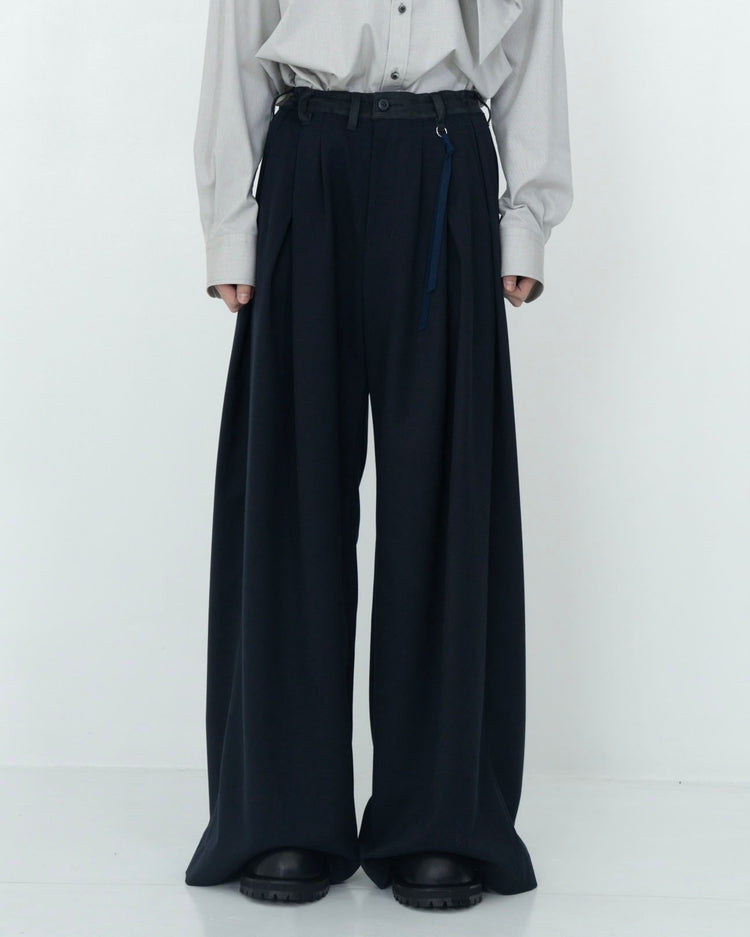 4-TUCK WIDE SLACKS NAVY