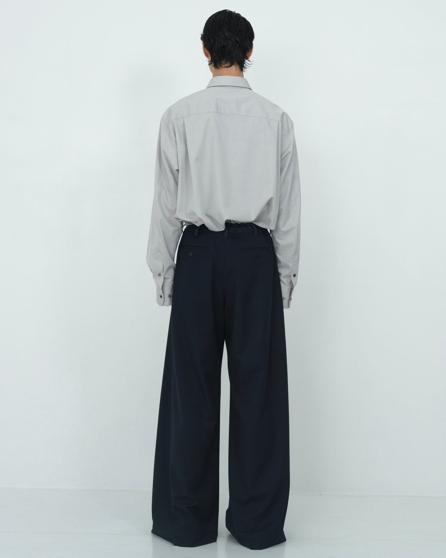 4-TUCK WIDE SLACKS NAVY