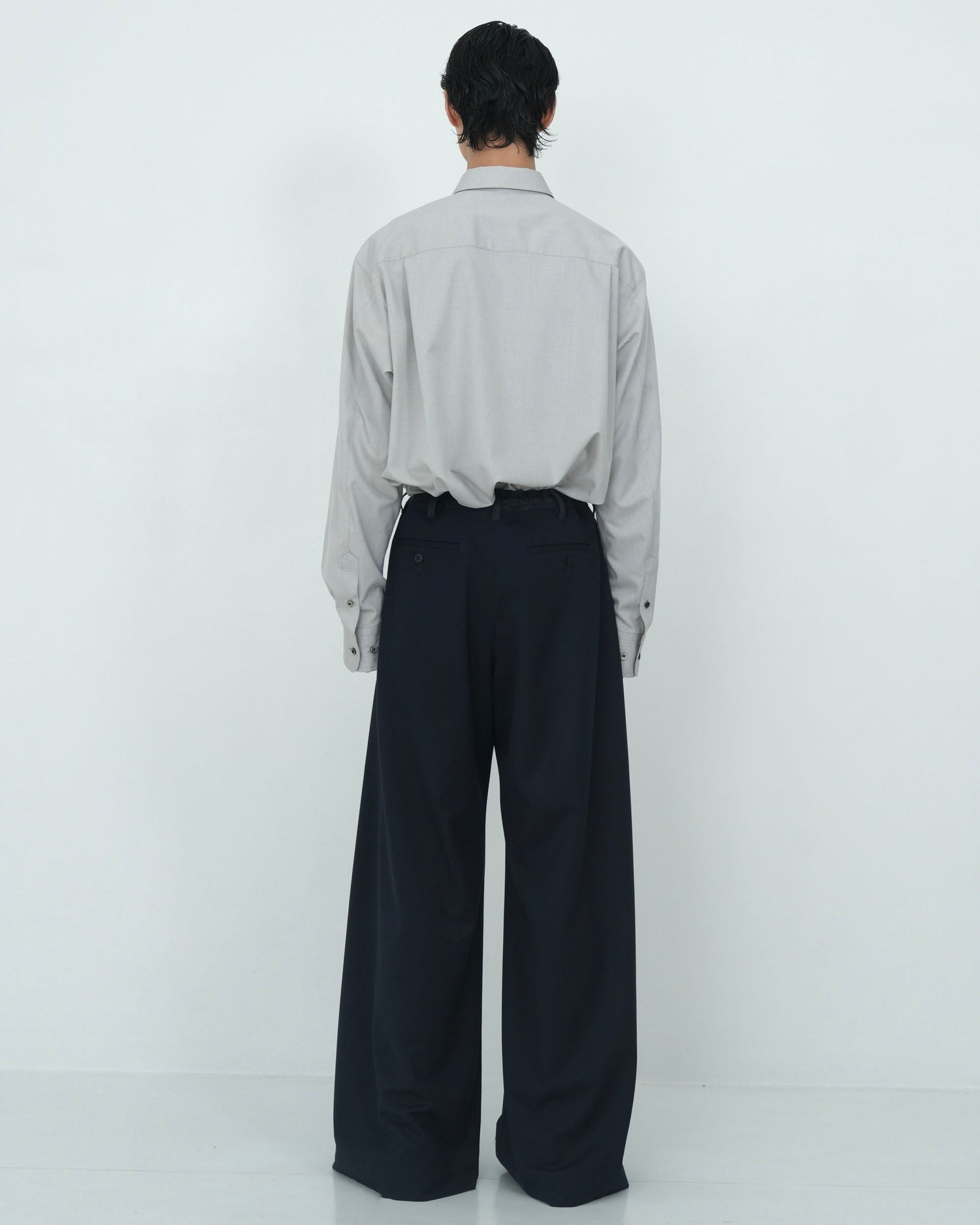 4-TUCK WIDE SLACKS NAVY