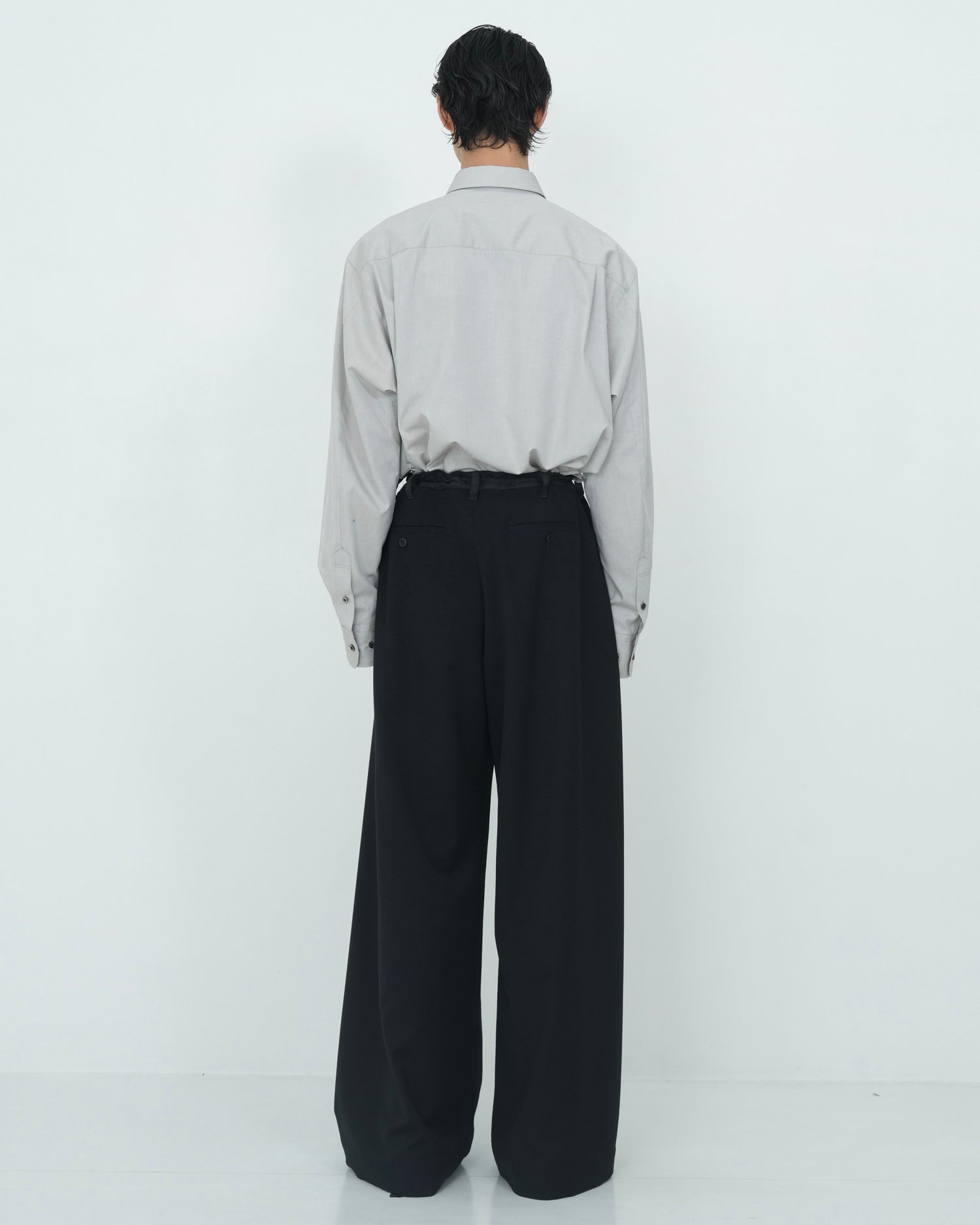4-TUCK WIDE SLACKS BLACK