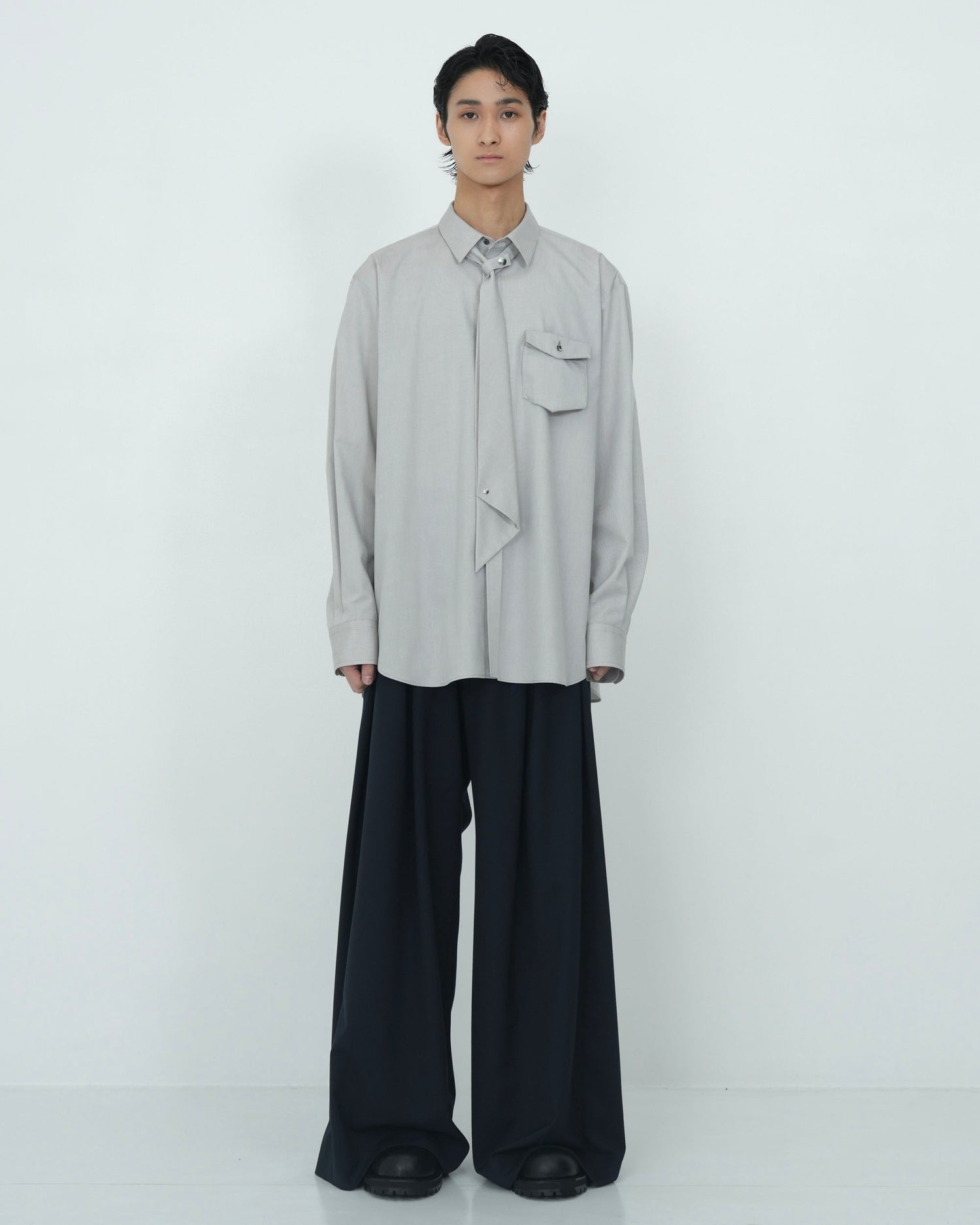 NECKTIE SHIRT GREY