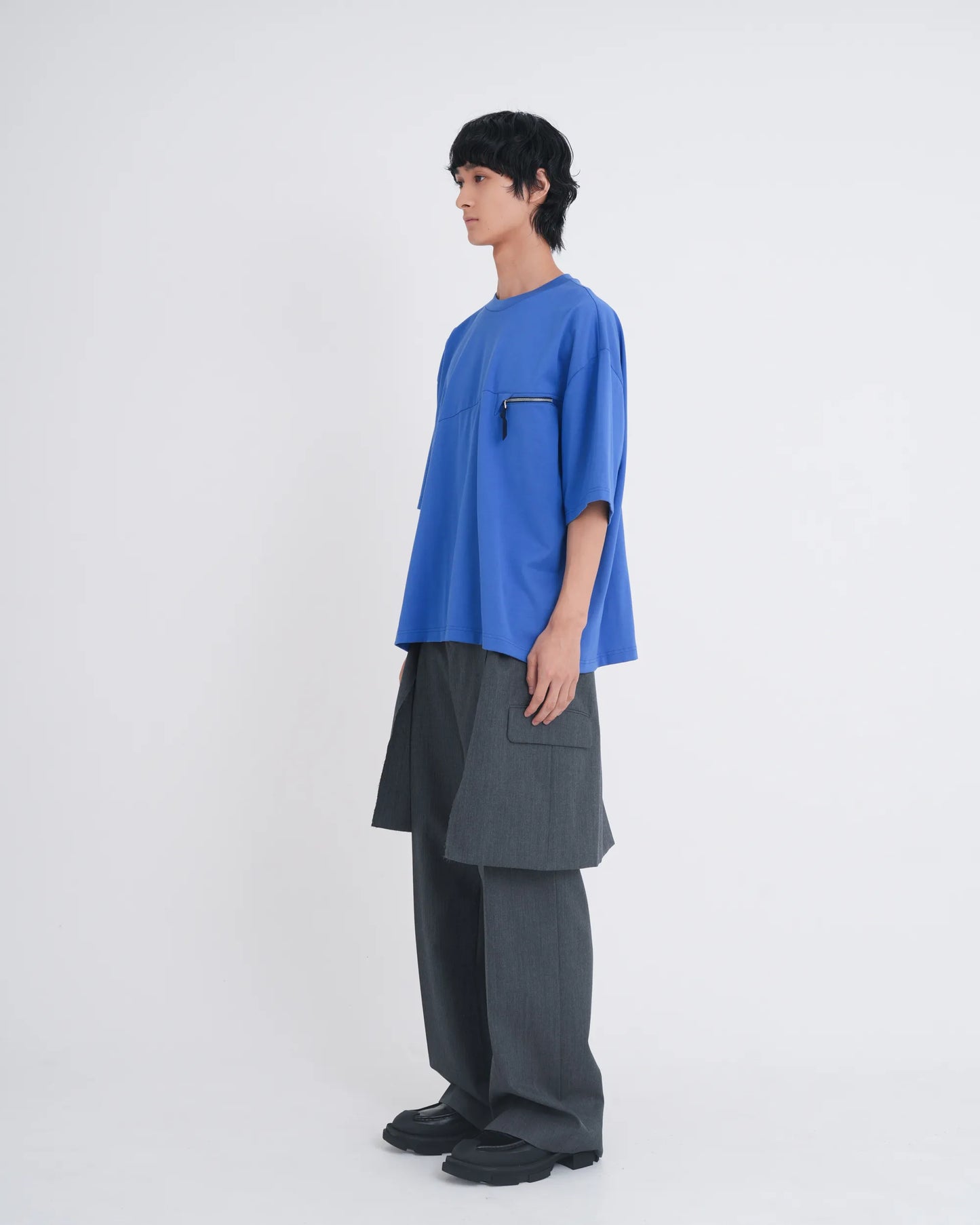 ∠12＋1° POCKET T-SHIRT BLUE
