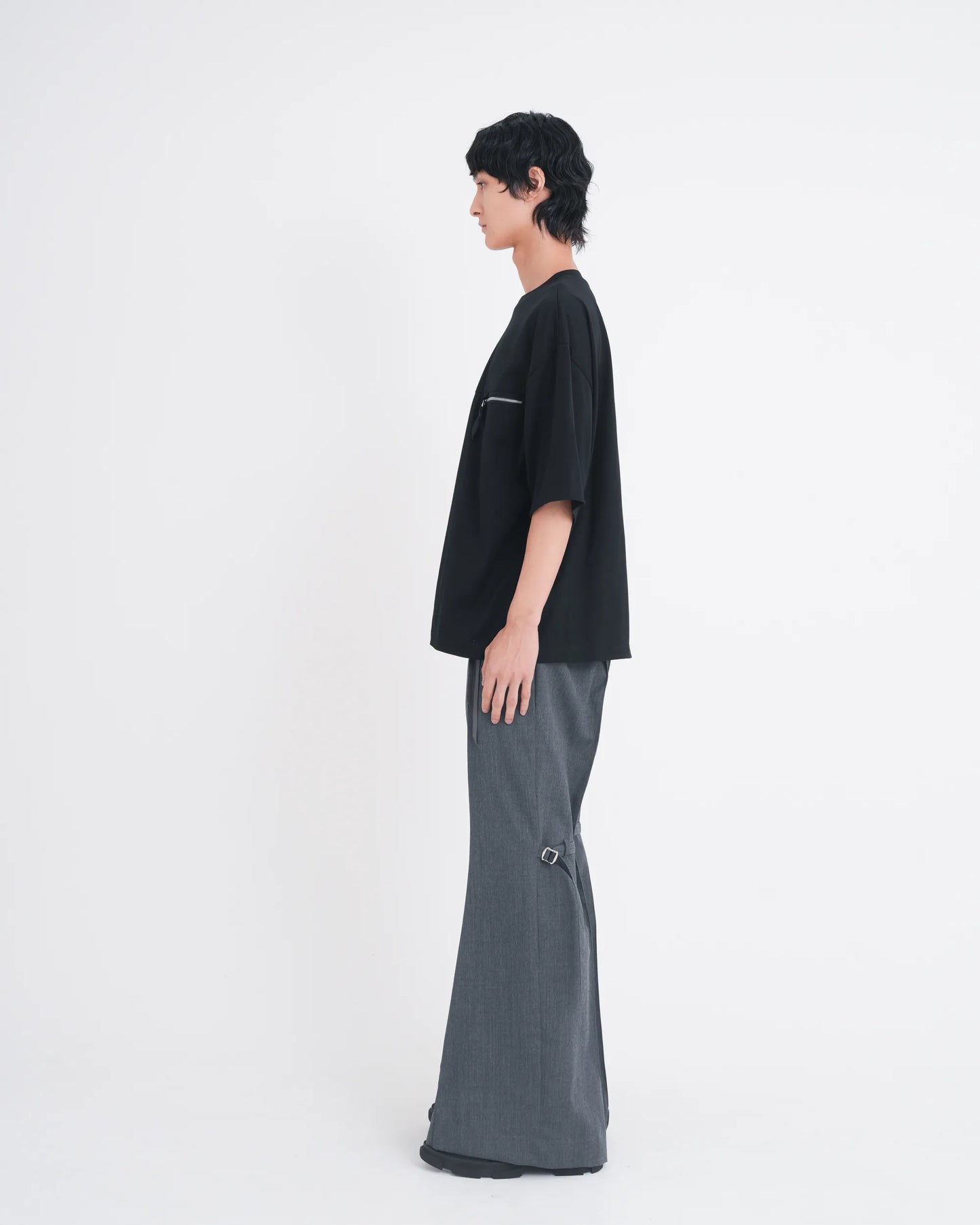 ∠12＋1° POCKET T-SHIRT BLACK