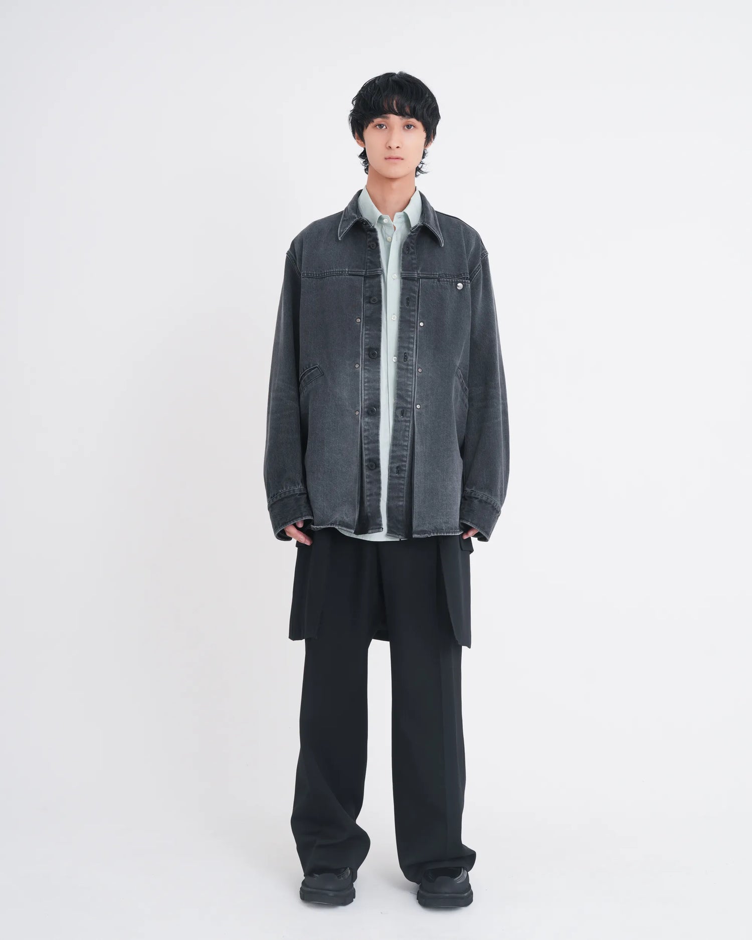 DENIM TRUCKER SHIRT BLACK