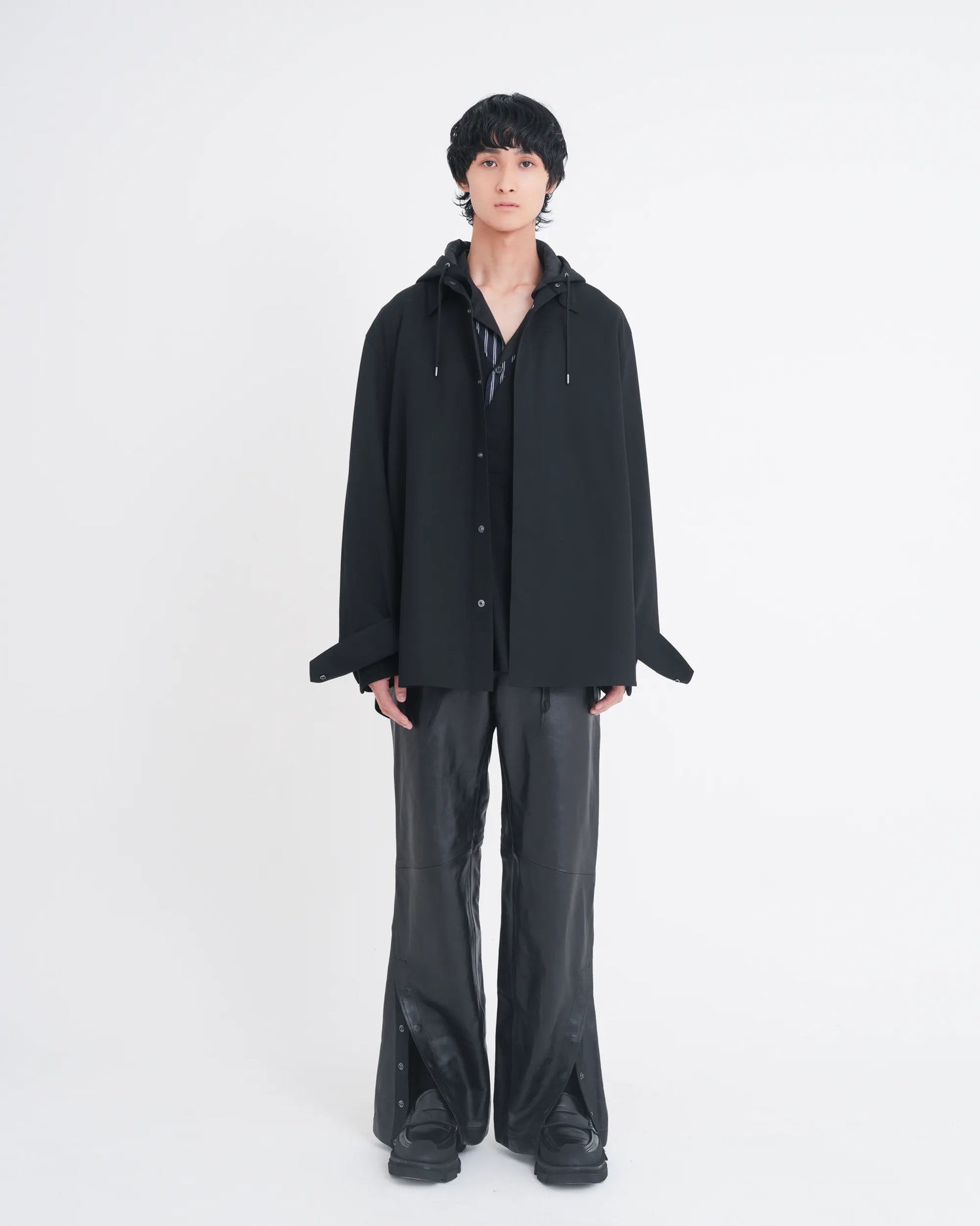 ∠12+1° PANEL LEATHER PANTS BLACK