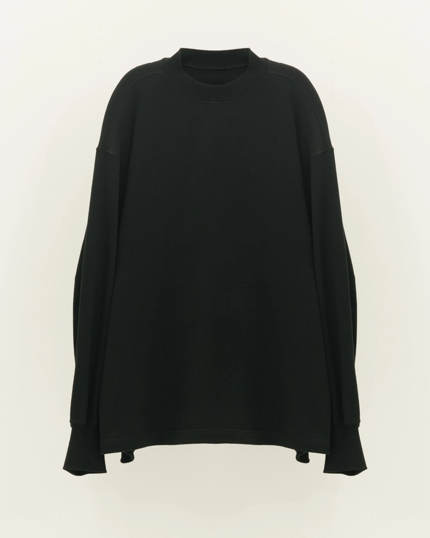 SIDE SEAM POCKET SWEATSHIRT BLACK