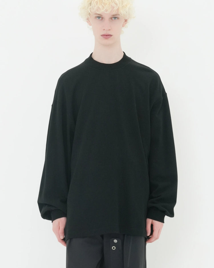 SIDE SEAM POCKET SWEATSHIRT BLACK