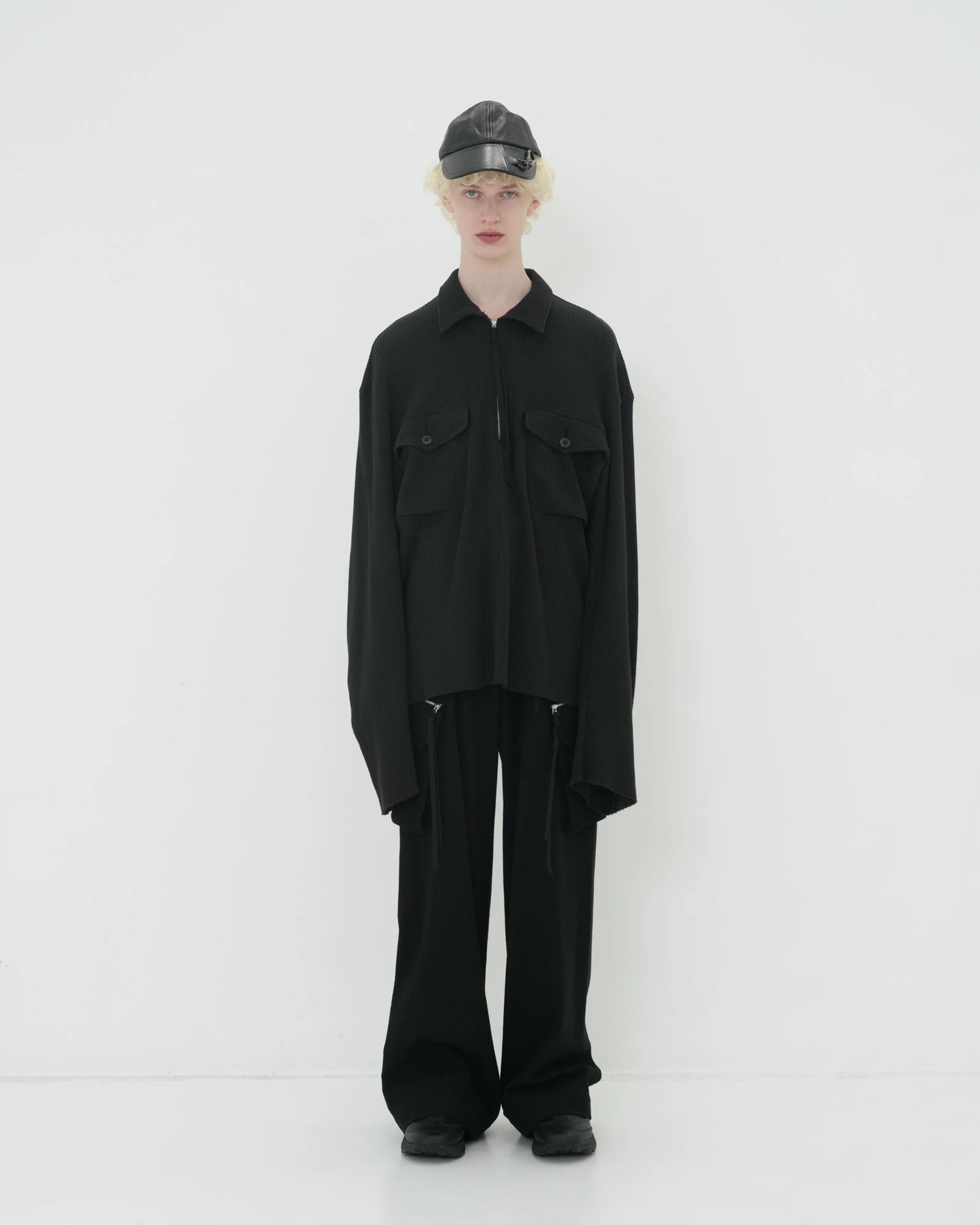 WAFFLE POLO SHIRT BLACK