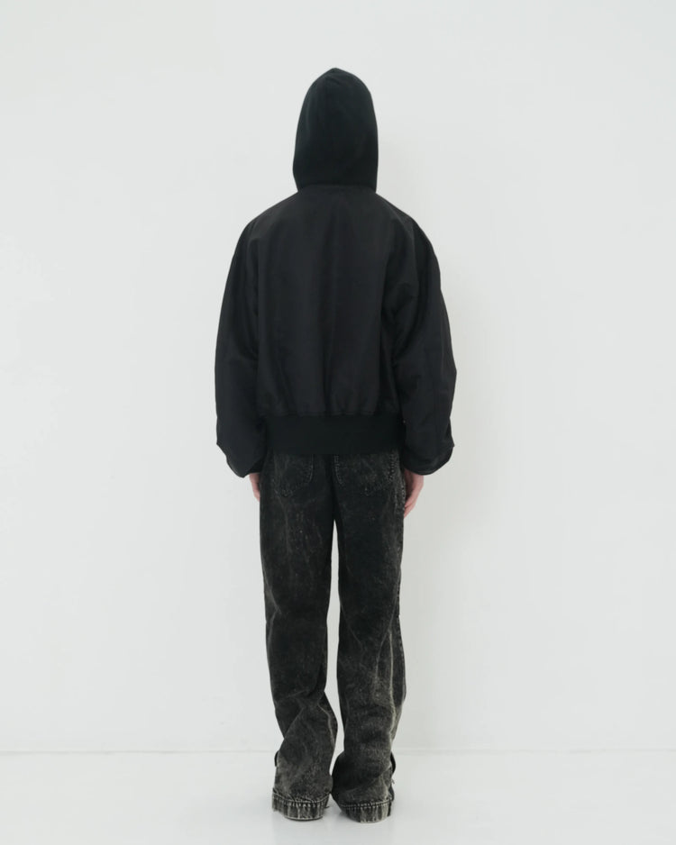 KNEE TUCK DENIM PANTS BLACK