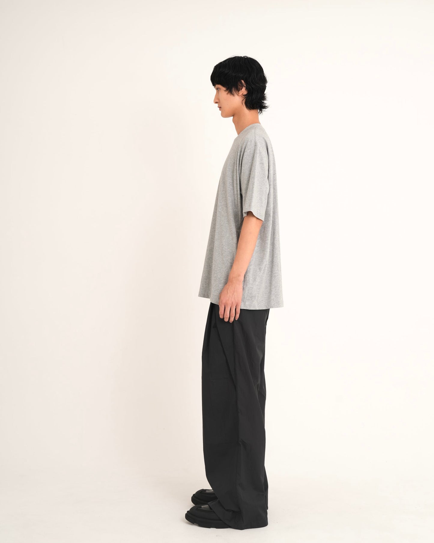 SIDE SEAM POCKET T-SHIRT GREY